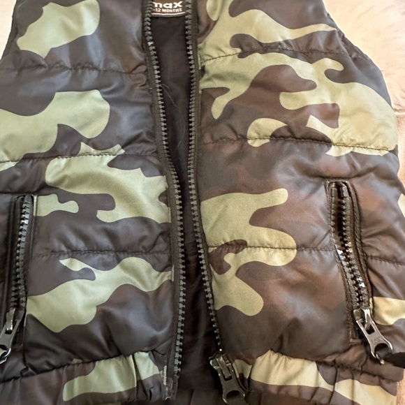 Little Boys’ Camo Vest by Winter Warmers - Picture 5 of 13